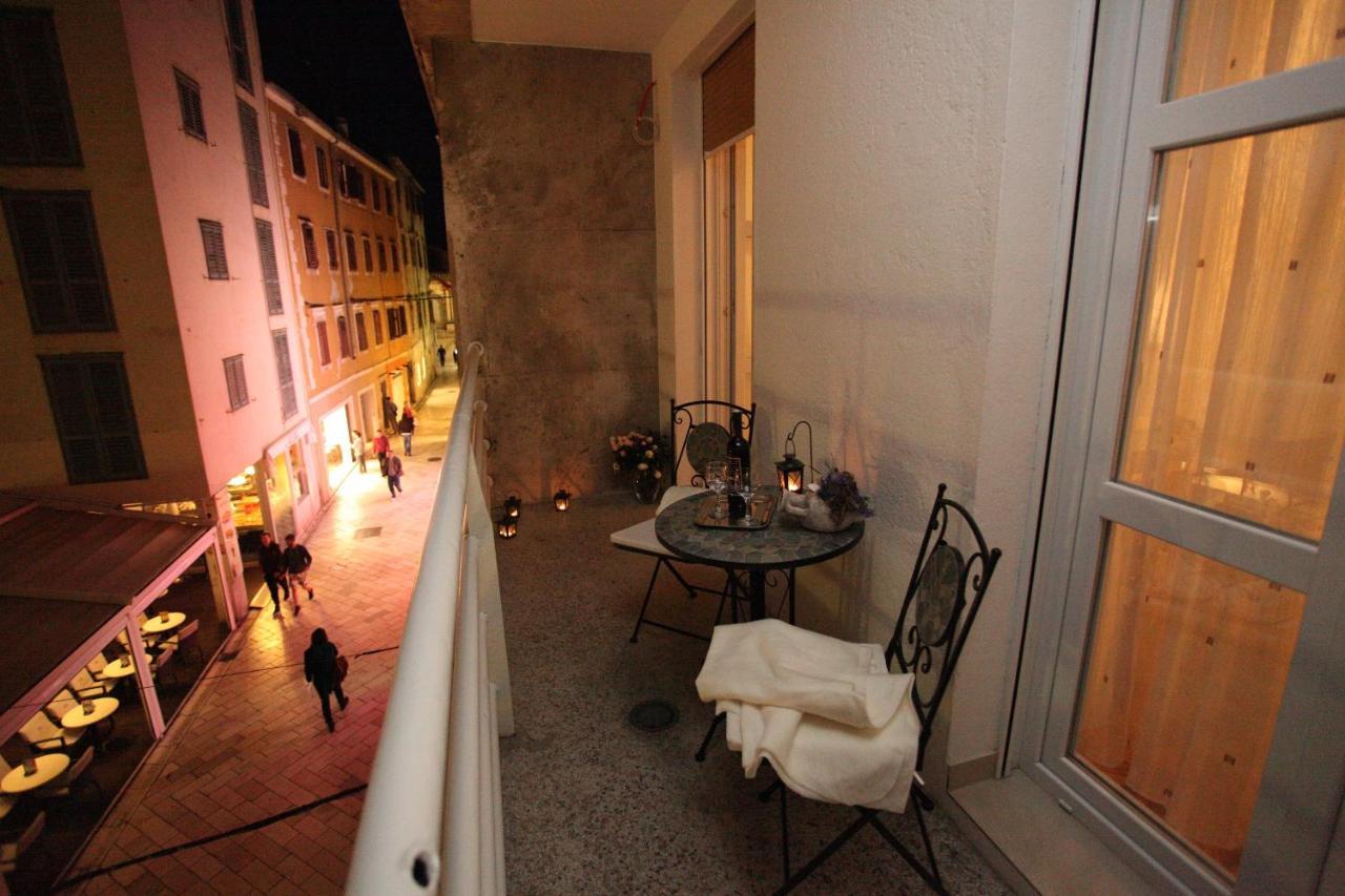 Vincent Apt. In Old Town Centre زادار الغرفة الصورة